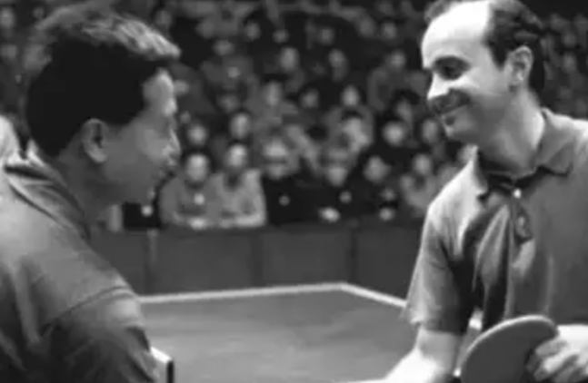 赞美中国的, 年马来西亚