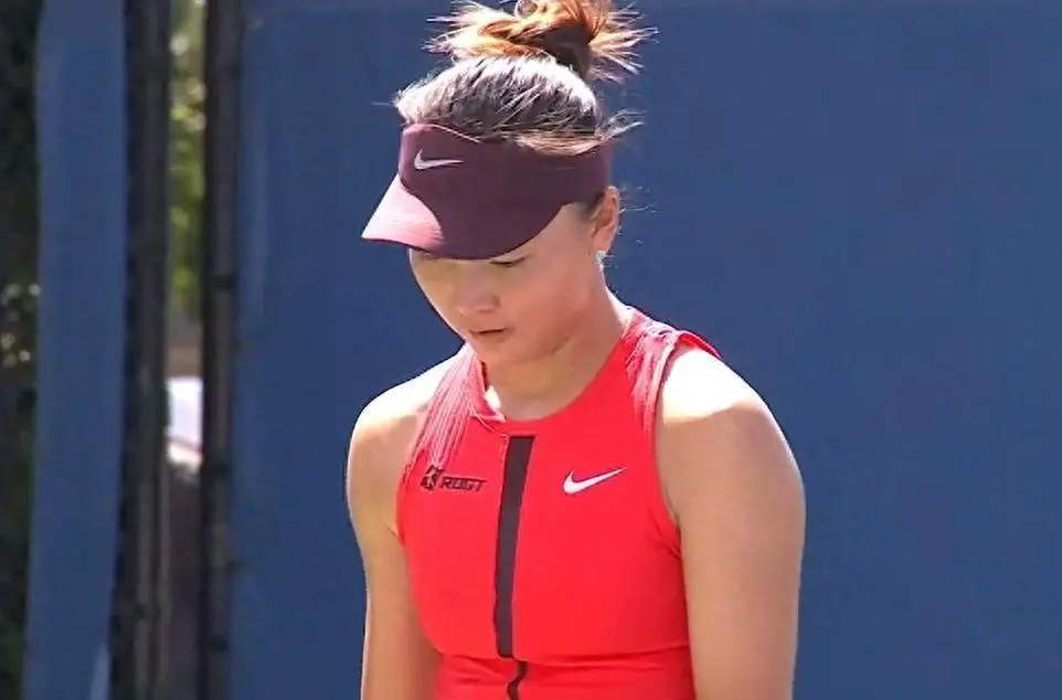 正赛携手晋, 小悦悦这样